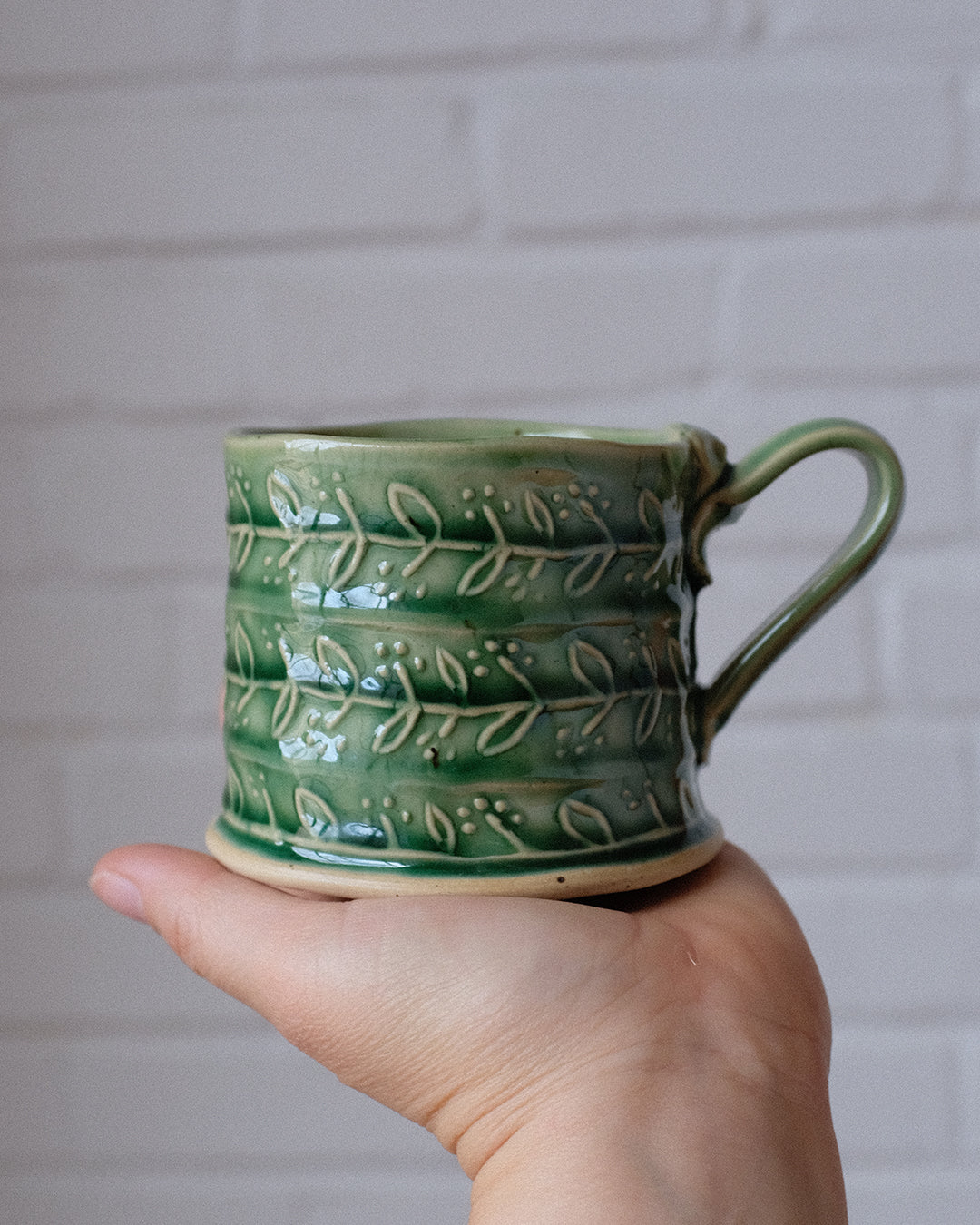 vines stamp mug, short