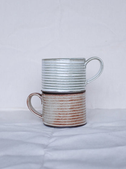 tasse à motif - lignes