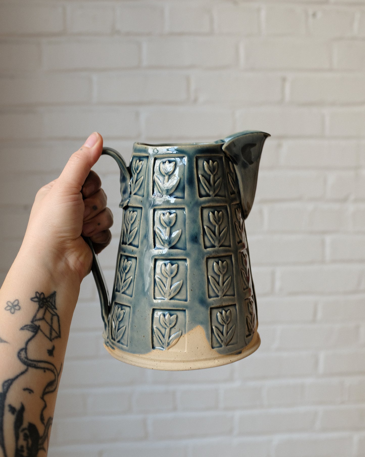 Tulip stamp pitcher