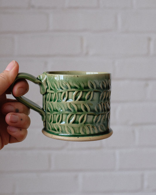 carved leaves stamp mug, short