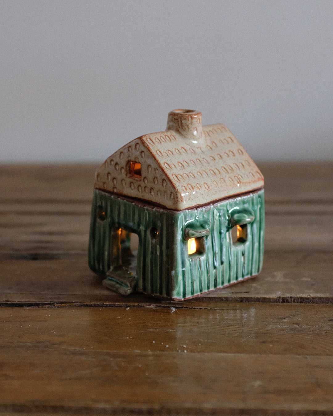 Little house 04